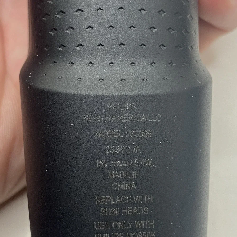 Philips S5966 Norelco Aquatouch Rechargeable Electric Shaver TESTED NO CHARGER A